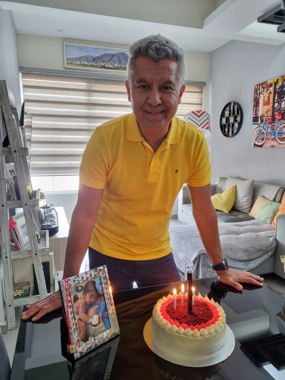 Cumpleaños en la UCIN: Celebrar la Vida Cuando el Corazón Está en un Hospital